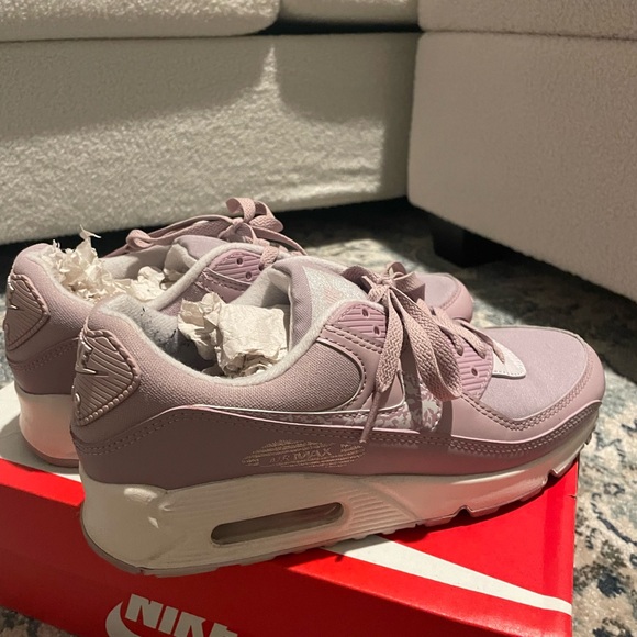 Nike Air Max 90 Plum Fog/ Venice /Plum color Women's Sz 9.5 Like new DC9445-500 - Picture 8 of 8